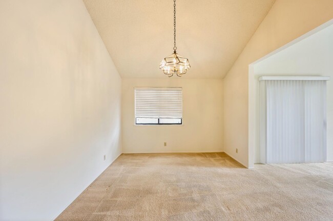 Photo - 4685 Albany Cir