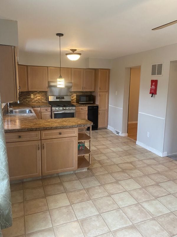 Photo - 1424 Boxwood Dr