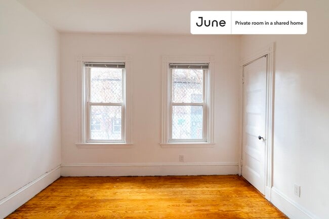 Photo - Room in Shared 4 bed/1 bath home Unidad B