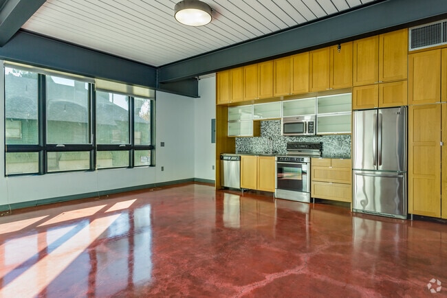 1BR, 1BA - 622SF