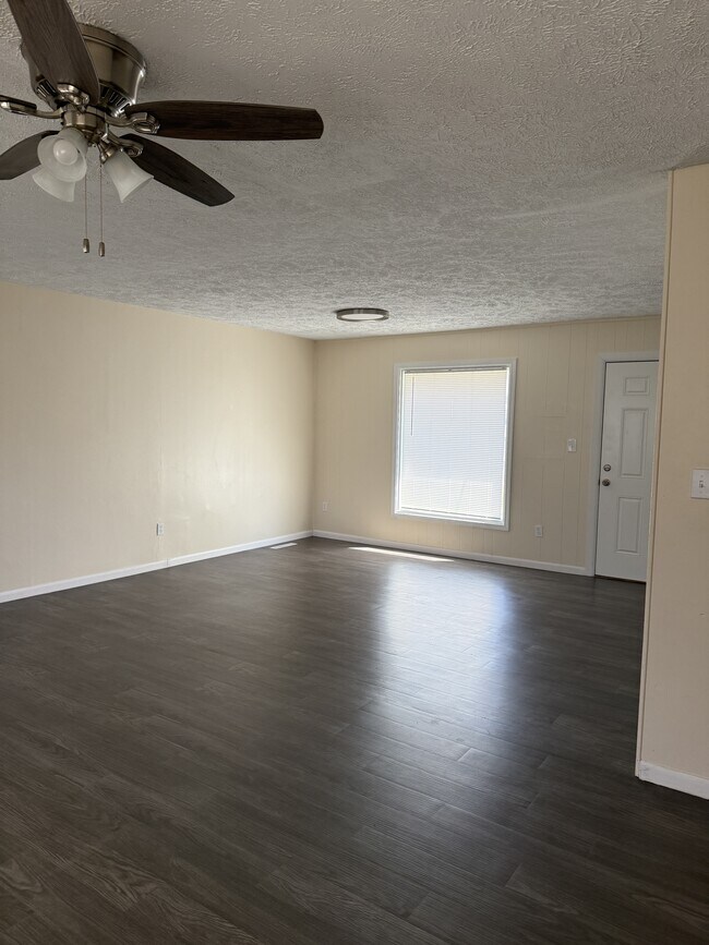 Photo - 502 N Cedar St