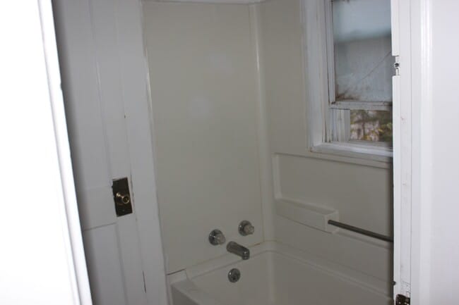 Photo - Two Bedroom Apartment for Rent