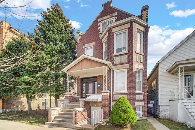 Building Photo - 3015 S 49th Ave Rental