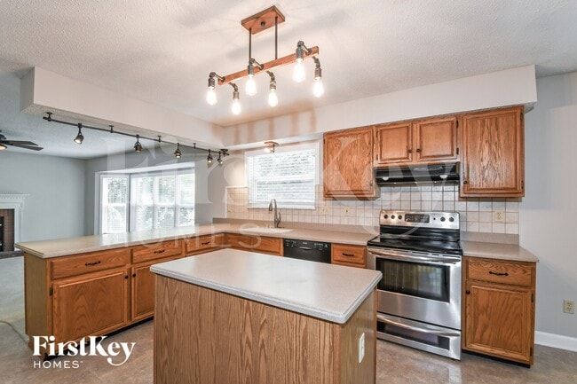 Photo - 115 Gunston Hall Dr