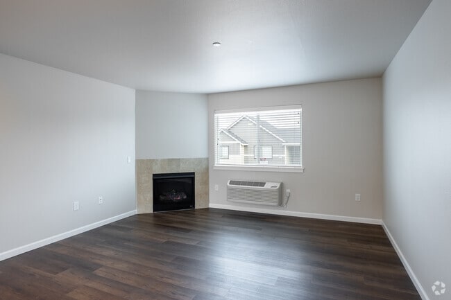 3BR, 2BA - 1,160SF