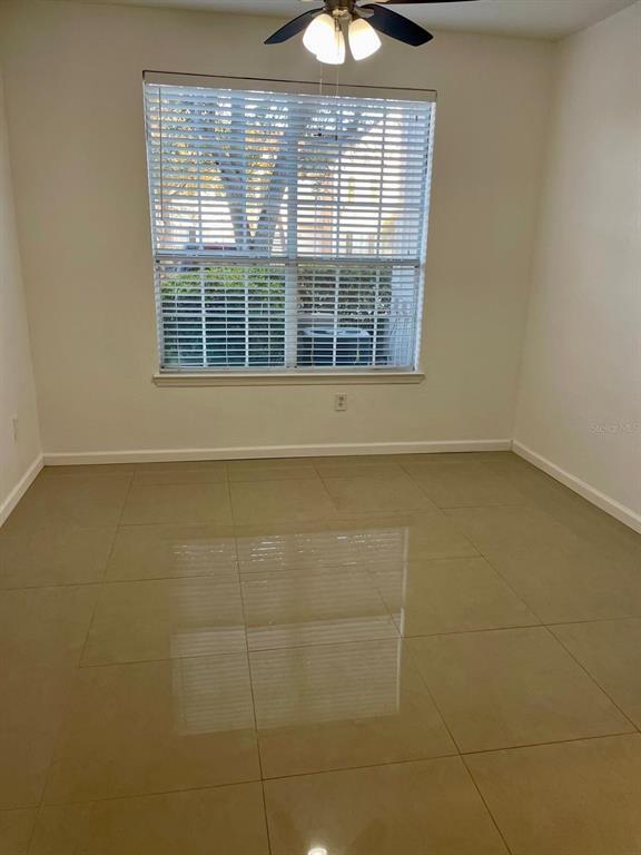 Photo - 9005 Lee Vista Blvd