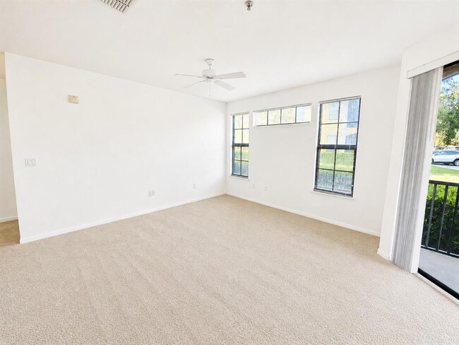 Photo - 8341 38th St Cir E Unidad 107