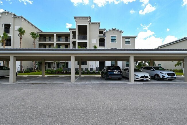 Building Photo - 18028 Gawthrop Dr Unit 208 Rental