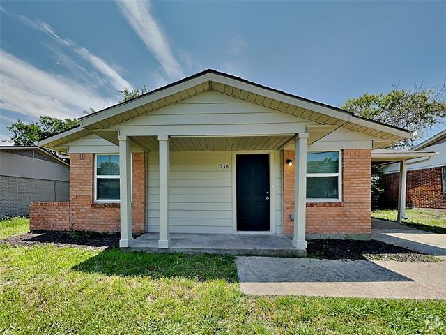Building Photo - 538 W Kearney St Rental
