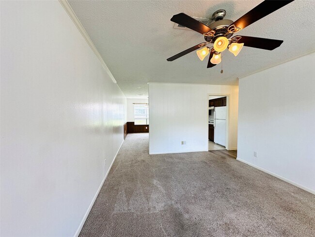 Photo - 1011 Mccall Ave