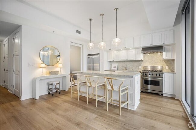 Building Photo - 1820 Peachtree St NW Unit 303 Rental