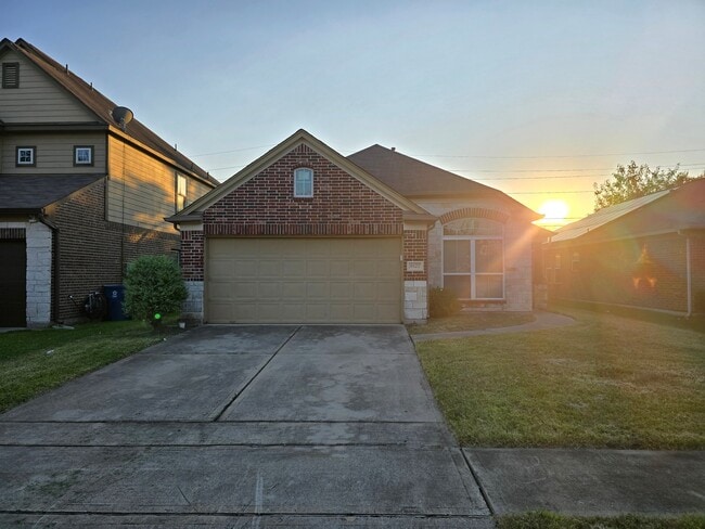 Photo - 8127 Redbud Point Ln