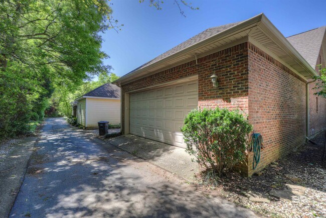 Photo - 119 Kensington Ct