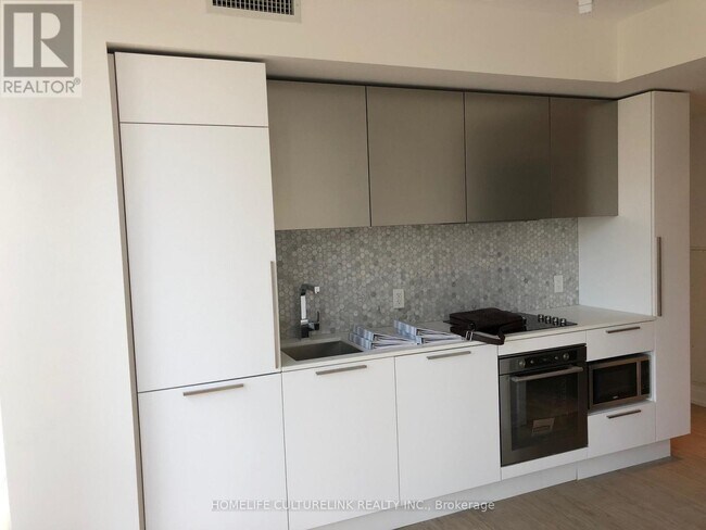 Photo - 85 Wood St Unit 720