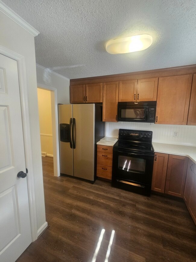 Photo - 103B Sunningdale