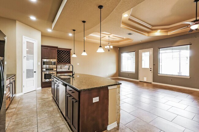 Photo - 4 bedrooms, 2,049 square foot only 7.5 mil...