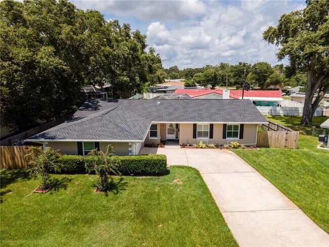 Photo - 1840 Palmcrest Ln