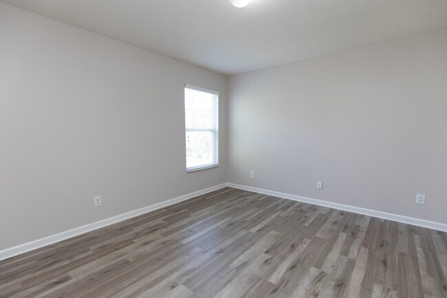 Photo - 156 Ivy Hill Ln