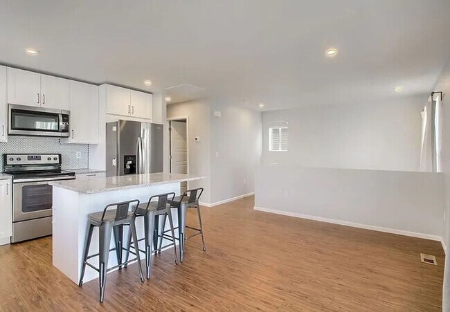 Photo - 17807 E 54th Ave