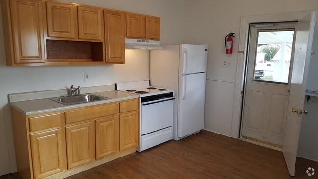 Building Photo - 201 Southwest Blvd Unit C Rental