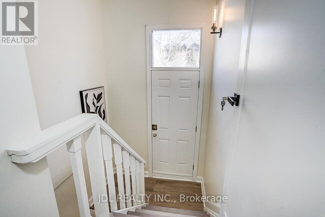Photo - 15 Crossburn Dr