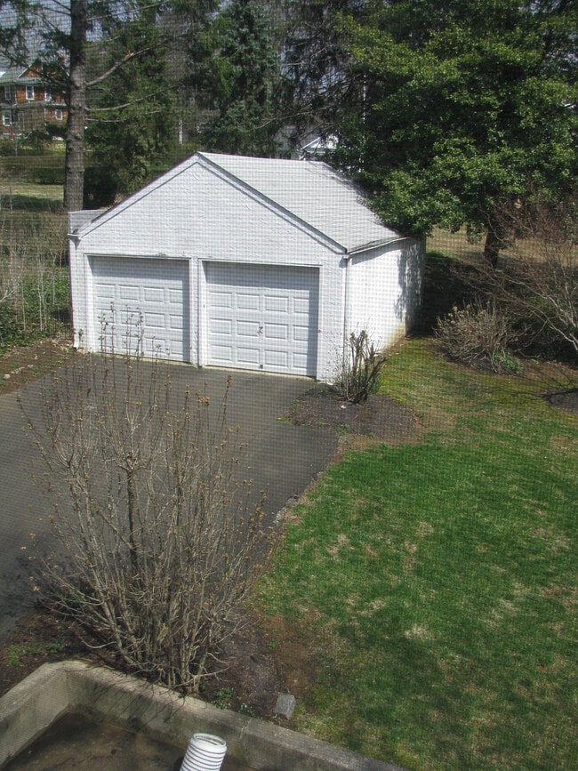 Off Street parking - 2363 Mount Carmel Ave Unit 2