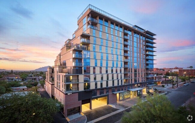Building Photo - Yugo Tucson Campus Rental