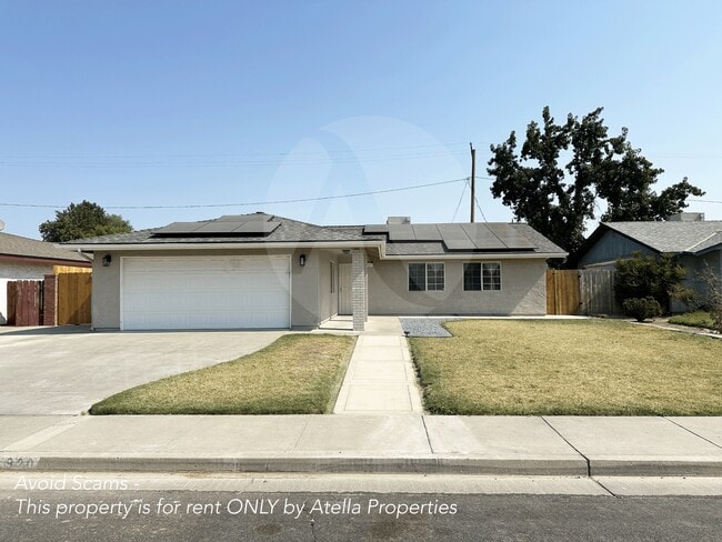 Photo - 920 Ross Way House