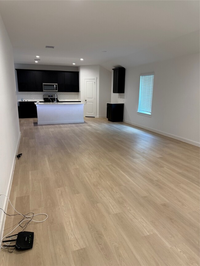 Photo - 1543 Merulana Lane