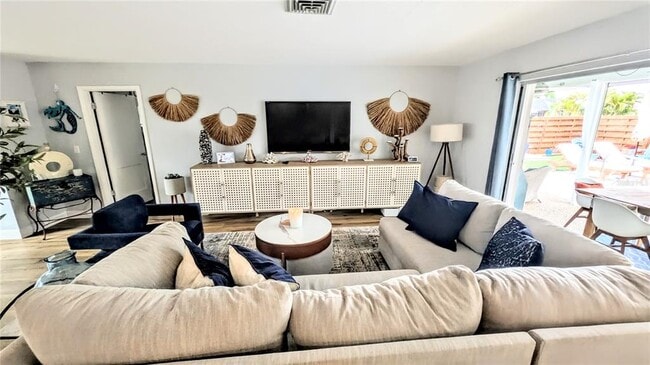 Photo - 7477 Mariana Dr