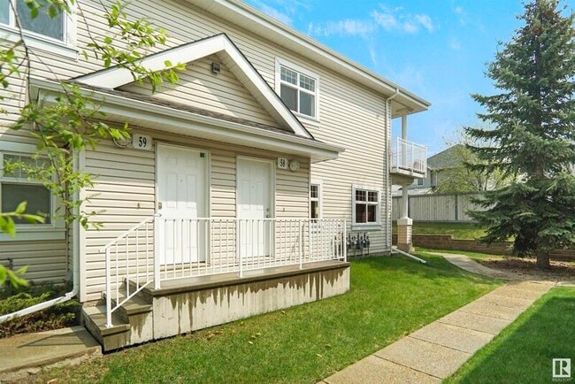 Photo - 3040 Spence Wynd SW