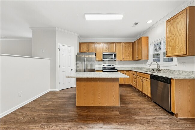 145 Plott Hound Dr