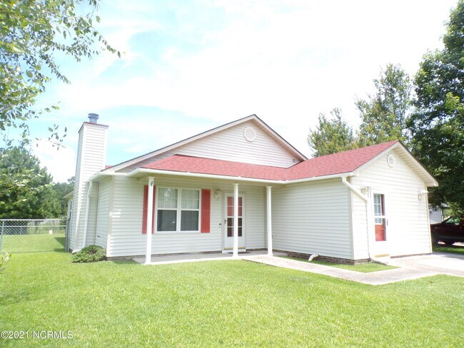 Photo - 403 Fieldstone Way