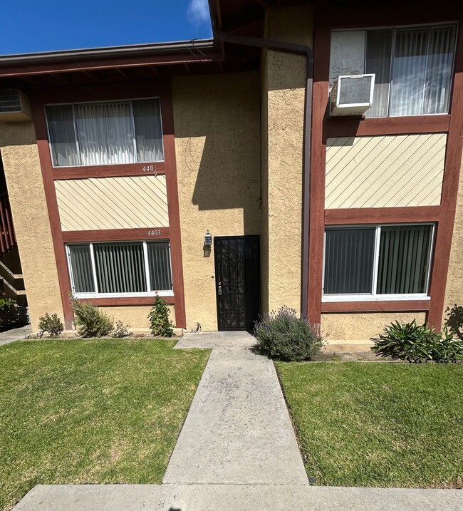 4401 - 4401 Apartment Unit 4403