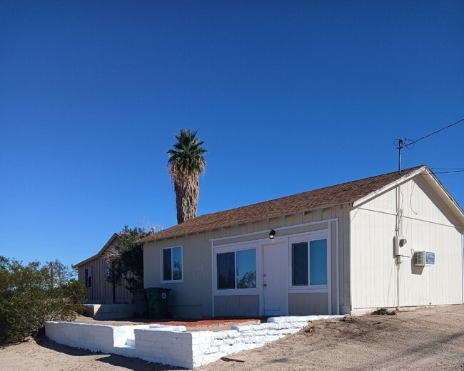 Photo - 5476 Adobe Rd Unit B