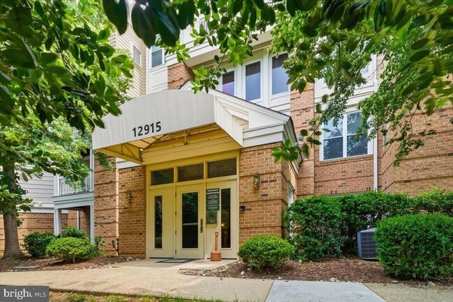 Building Photo - 12915 Alton Square Unit 113