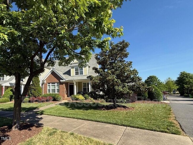 Photo - 104 Pascalis Pl House