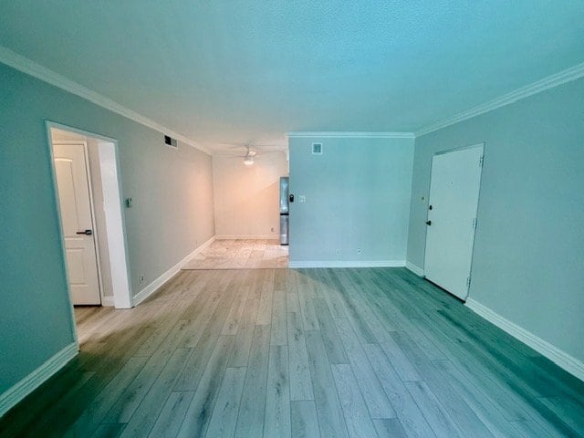Photo - 1595 E Chevy Chase Dr Unit 11