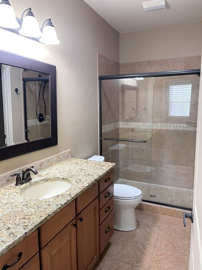 Photo - Beautiful 3 Bedroom 2 Bath Duplex.