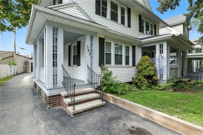 Building Photo - 297 Dartmouth St Rental