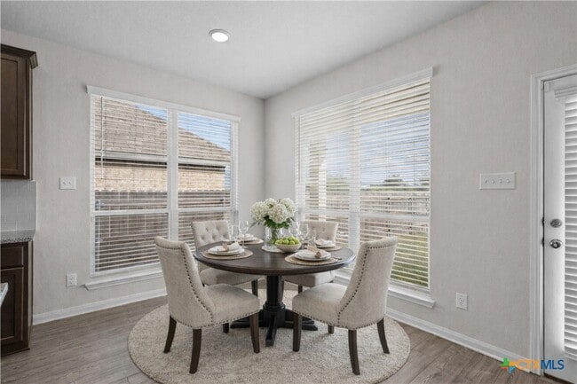 Photo - 1037 Shelby Dr