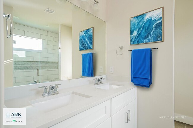 Photo - 6133 Hughes Ave