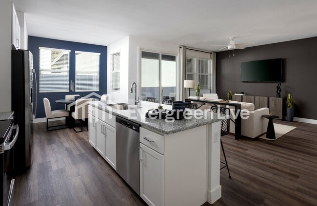 Photo - 9117 N 181st Ave