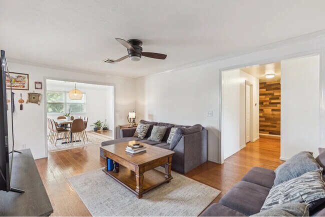 Photo - 1316 Sunrise Dr Casa