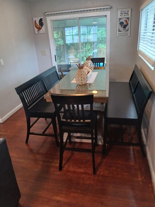 Photo - 853 Fairview Dr