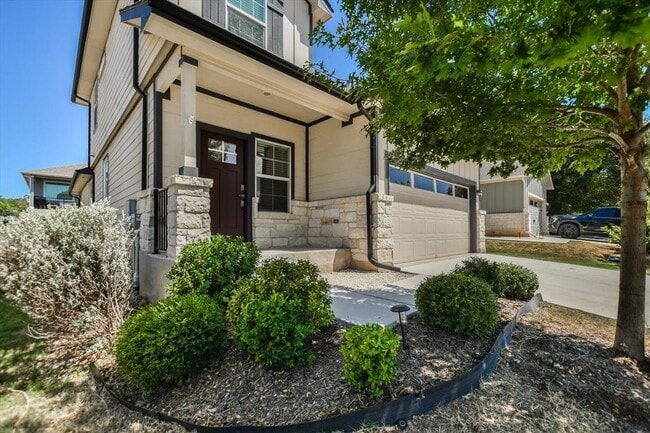 Photo - 204 Merrick Rd
