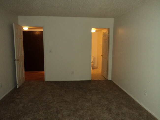 Photo - West Park Manor Apartments