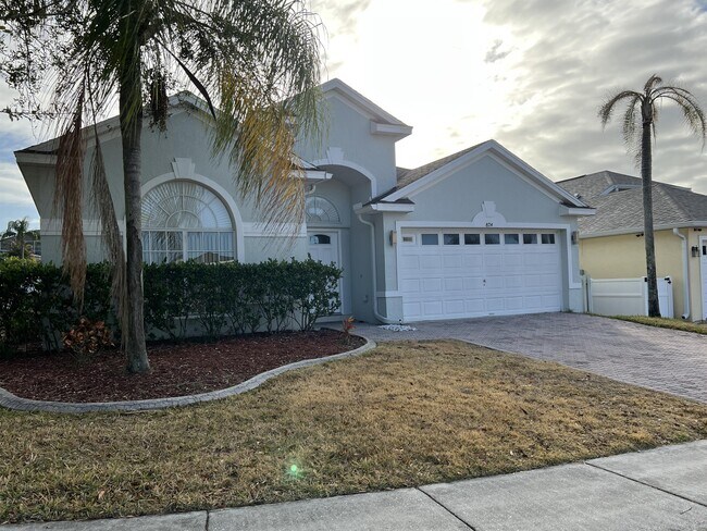 Photo - 874 Birkdale St