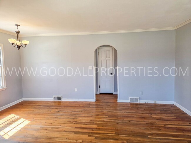 Photo - Charming 2 bedroom 1 bath home in Beaverdale area!