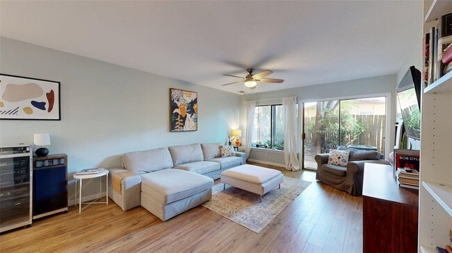 Photo - 4345 Carter Creek Pkwy